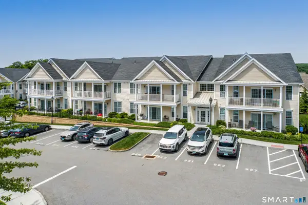 925 Old Pasture Drive #925, Danbury, CT 06810