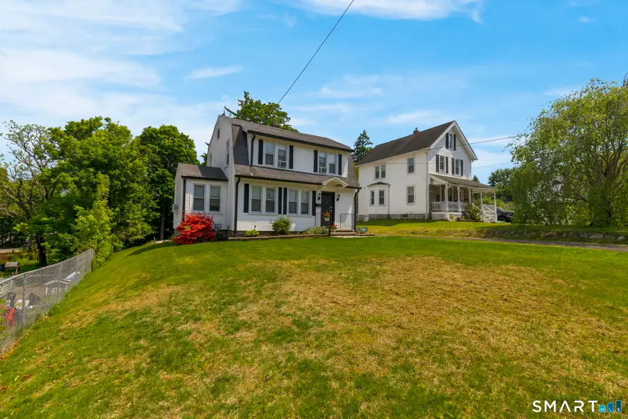 24 Pleasant Avenue, Naugatuck, CT 06770 - #3