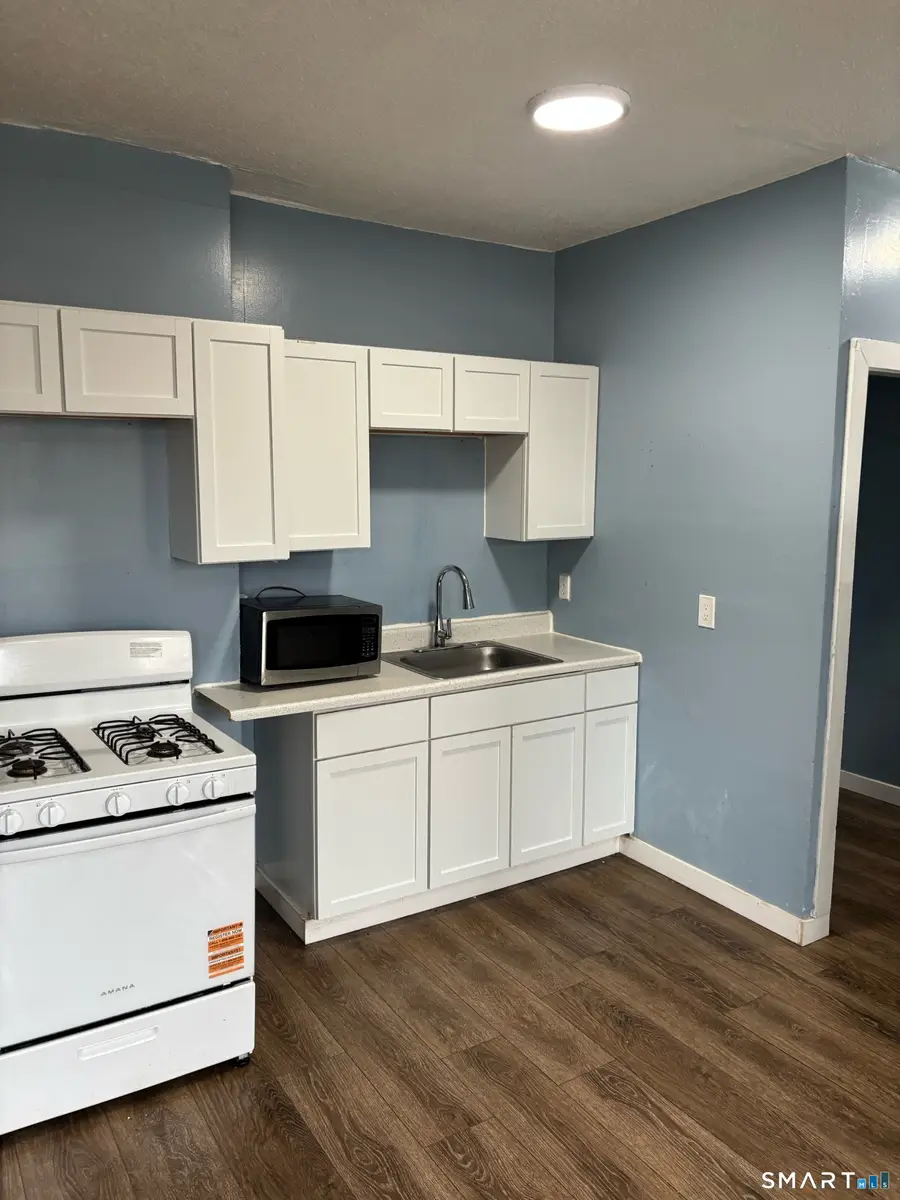 38-40 Redding Street, Hartford, CT 06114 - #3