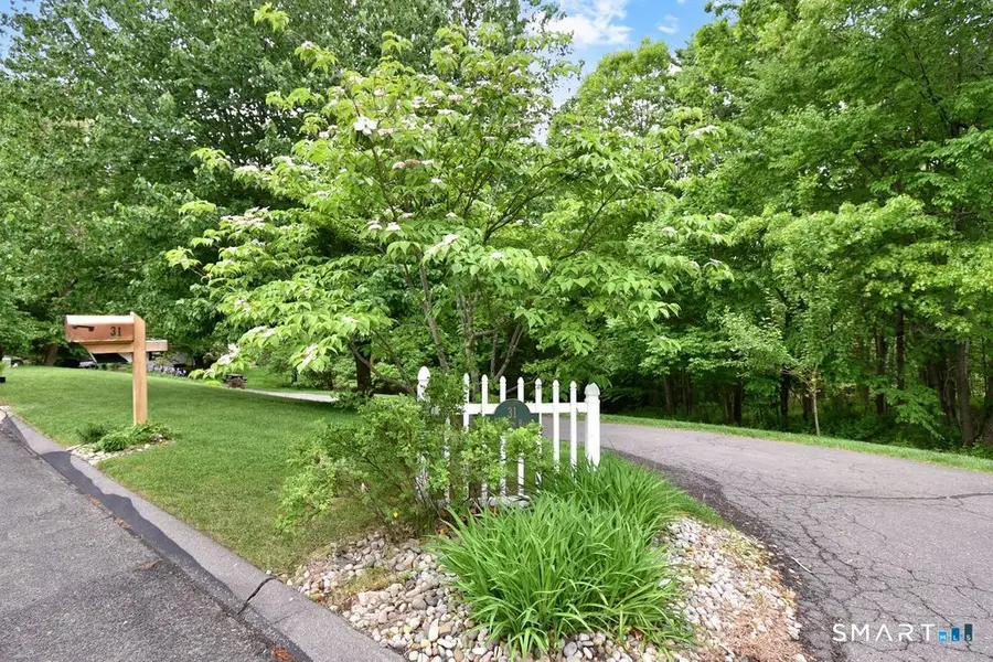 31 Fox Run Road, Portland, CT 06480 - #3