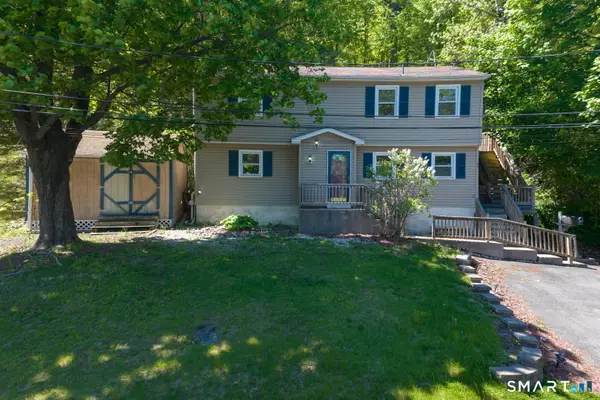 39 Bernside Drive, Bristol, CT 06010