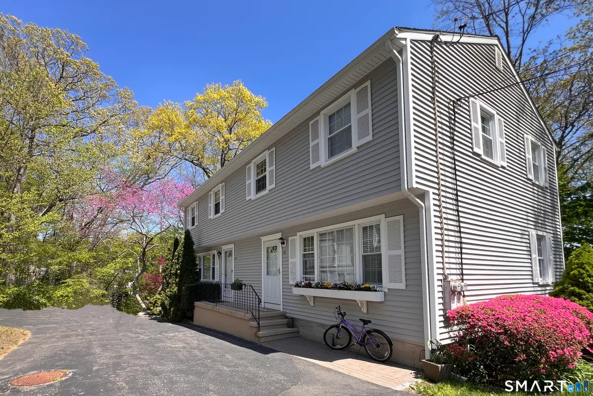 33 East Hills Drive #33, New Canaan, CT 06840 - #1