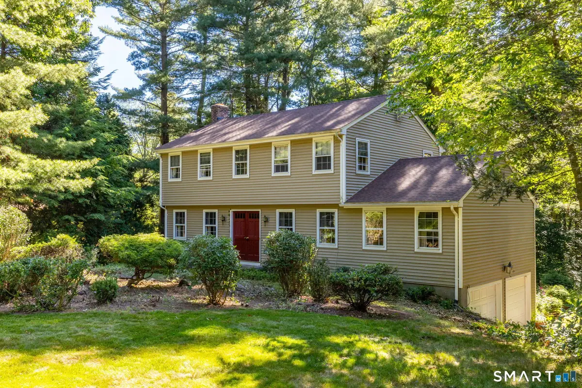 10 Horseshoe Drive, East Granby, CT 06026 - #1