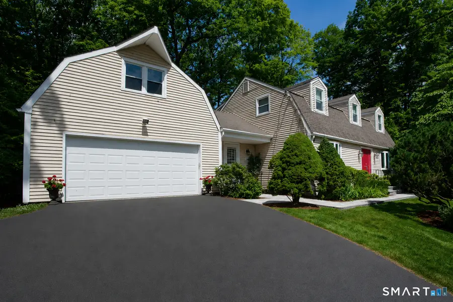 26 Rushleigh Road, West Hartford, CT 06117 - #2