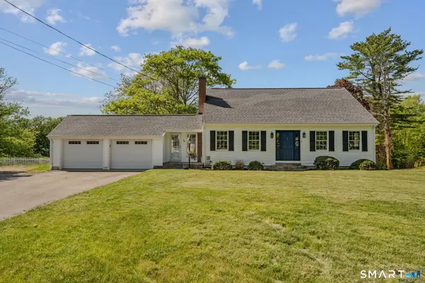 24 Jordan Terrace, Waterford, CT 06385