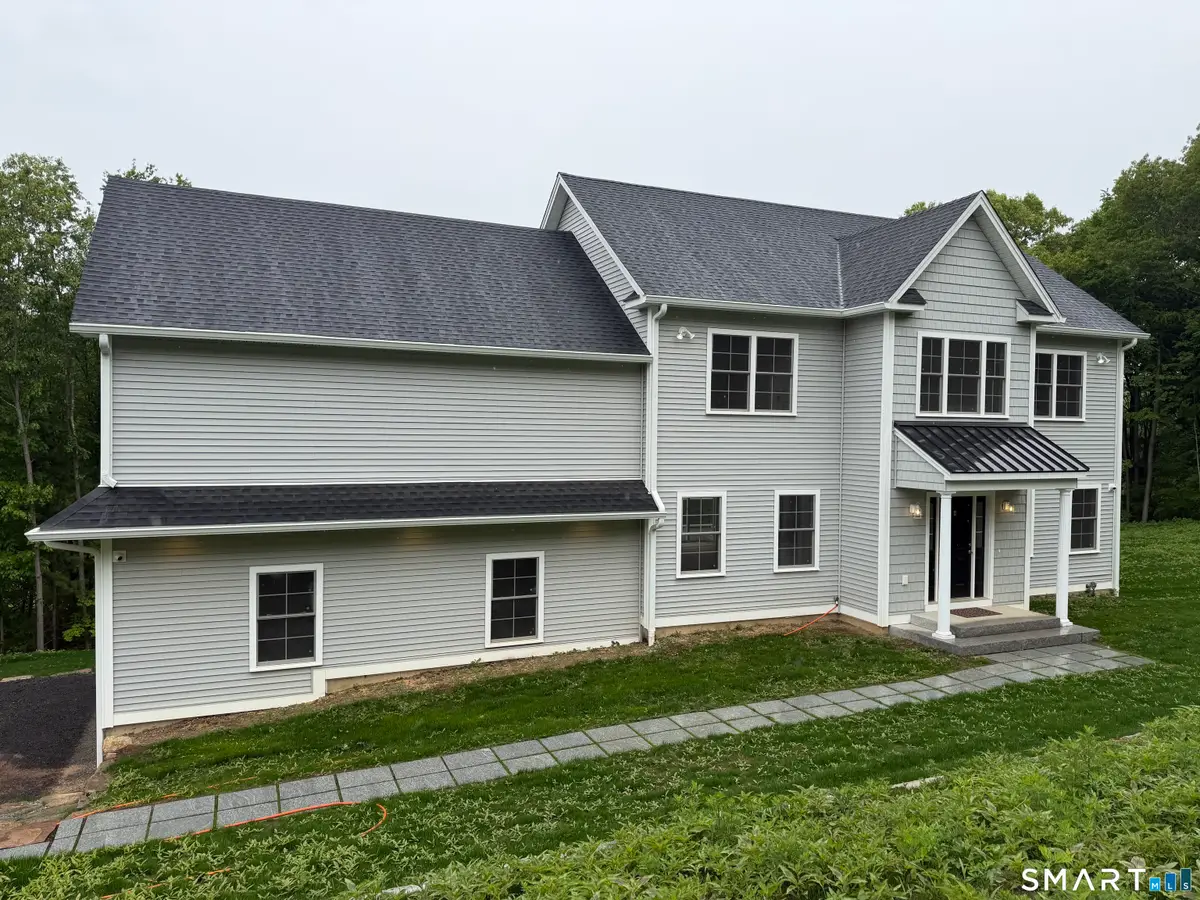 4 Jans Way, Guilford, CT 06437 - #1