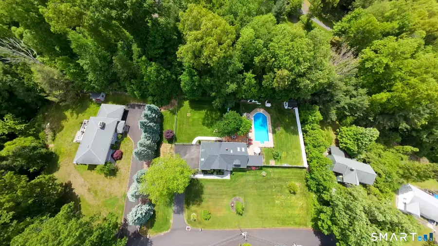 13 Pleasant Rise Circle, Brookfield, CT 06804 - #2