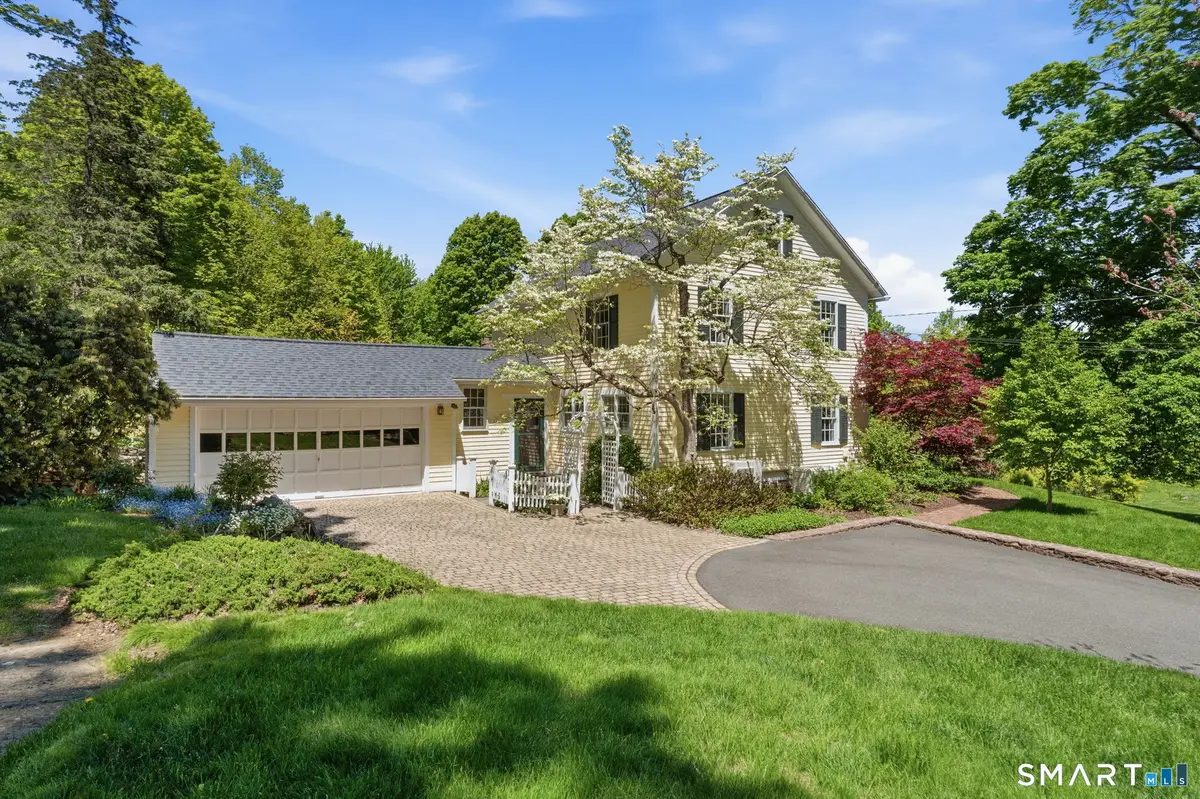 32 Juniper Road, Bloomfield, CT 06002 - #1