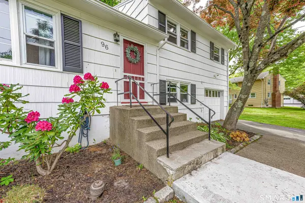 96 Lent Road, Hamden, CT 06517