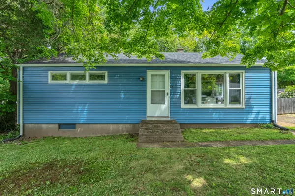 136 Spencer Drive, Middletown, CT 06457