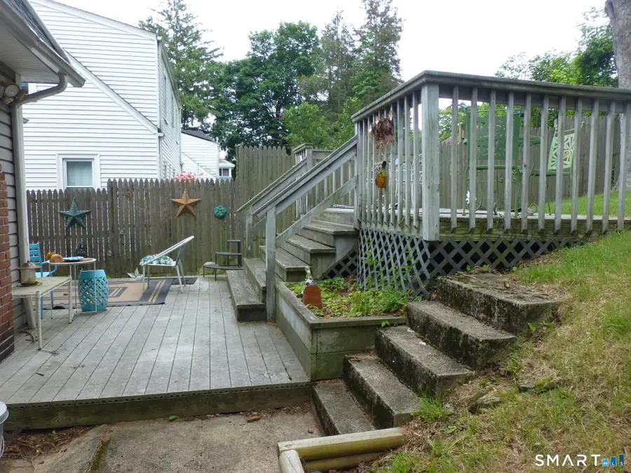 102 Norwood Avenue, New London, CT 06320 - #2