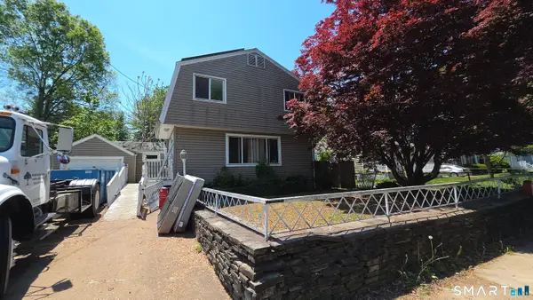 87 Oxford Drive, East Hartford, CT 06118