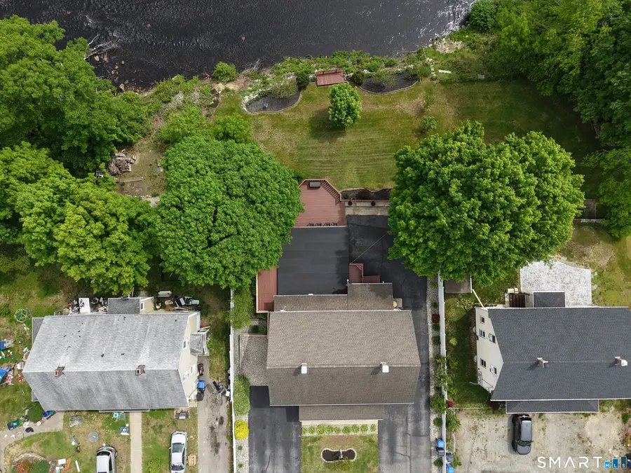 18-20 Brunswick Avenue, Moosup, CT 06354 - #3
