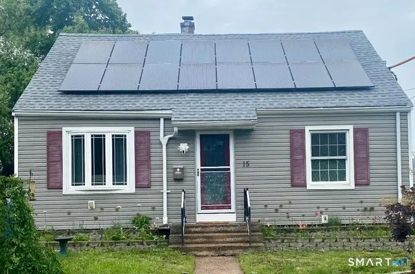 15 Fenway Drive, Hamden, CT 06517