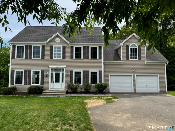 30 Castlewood Drive #30, Monroe, CT 06468