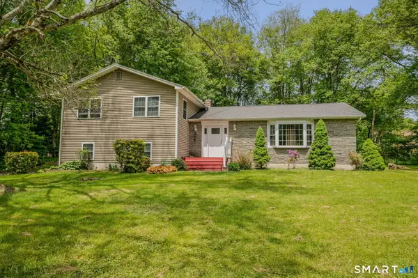 28 Adams Drive, Norwich, CT 06360