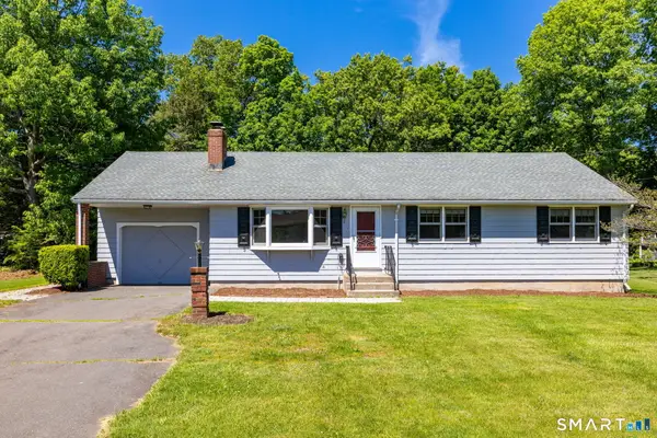 9 Petemont Drive, Farmington, CT 06032