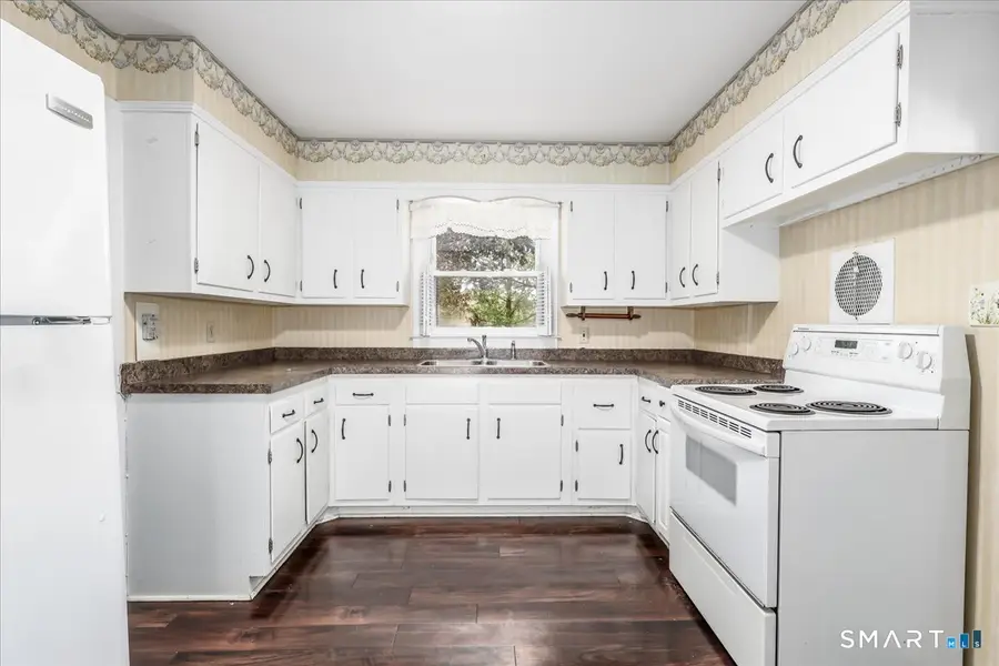 34 Valerie Lane, Danbury, CT 06811 - #3
