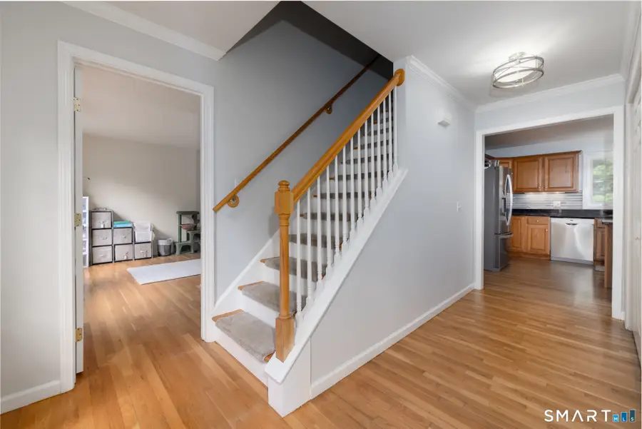 15 Sarah Drive, Oxford, CT 06478 - #3
