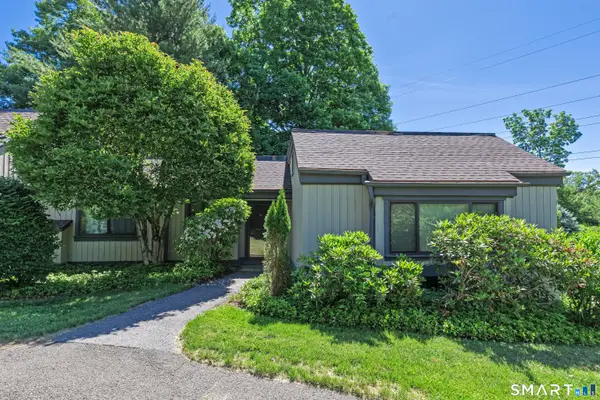 912 Heritage Village #B, Southbury, CT 06488
