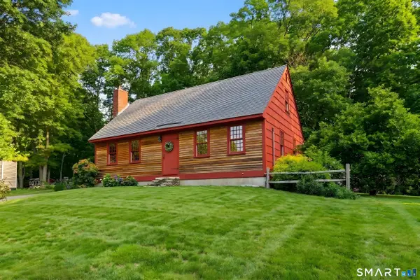 6 Robin Street, Stonington, CT 06379