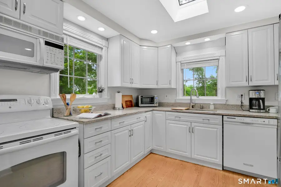 35 South Road, Enfield, CT 06082 - #3