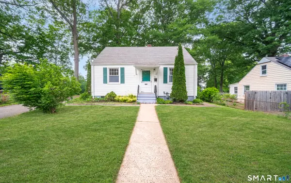 15 South Court, Meriden, CT 06450