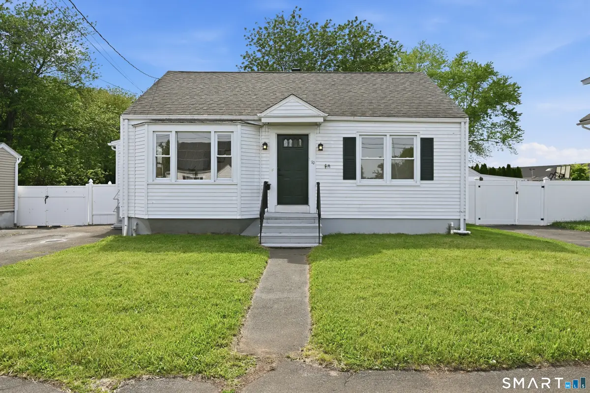 70 Prospect Pl Extension, East Haven, CT 06512 - #1