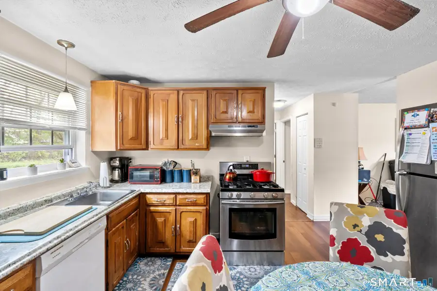 1081 Blue Hills Avenue #B, Bloomfield, CT 06002 - #3