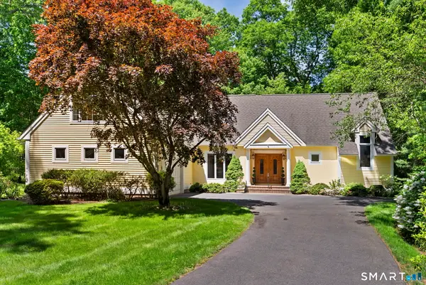 3 Norfolk Gardens, Farmington, CT 06032