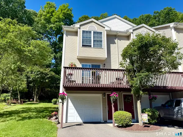 40 Trolley Bridge Road #9, Shelton, CT 06484