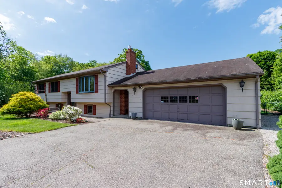30 Dellwood Drive, Milford, CT 06460 - #2