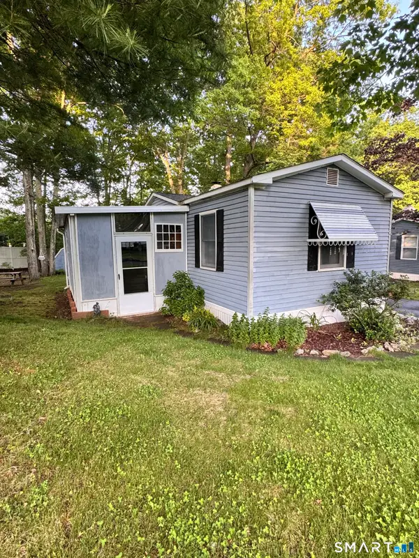 24 Stonewood Terrace, Vernon, CT 06066