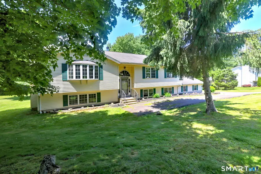 24 Warner Road, North Haven, CT 06473 - #3