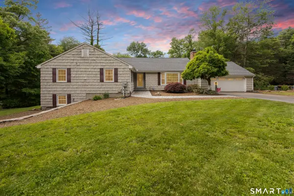 26 Brookmoor Road, Avon, CT 06001