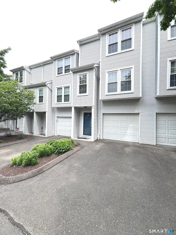 380 Hitchcock Road #229, Waterbury, CT 06705