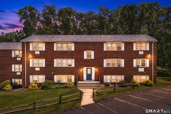 41 Briarwood Lane #F, Branford, CT 06405