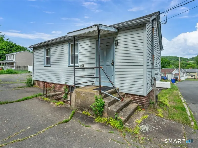 61 Maple Avenue, Wallingford, CT 06492 - #2