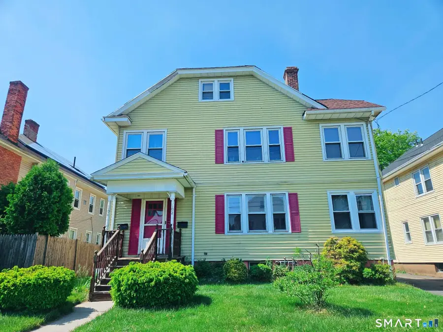 102-104 Mapleton Street, Hartford, CT 06114 - #2