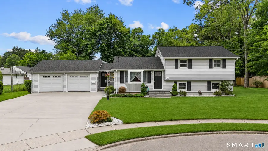 10 Riveredge Court, Plainville, CT 06062 - #2