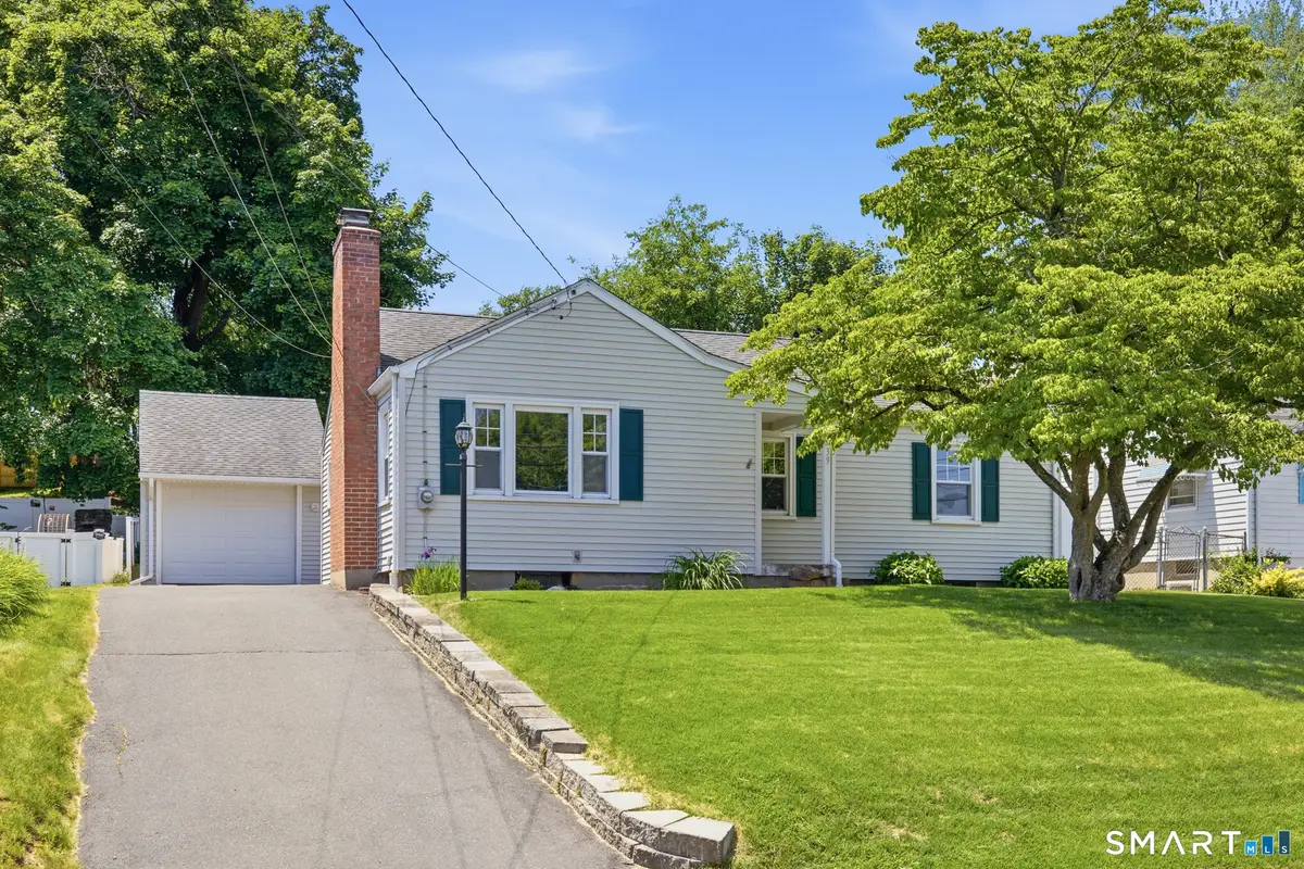 39 Randal Avenue, West Hartford, CT 06110 - #1