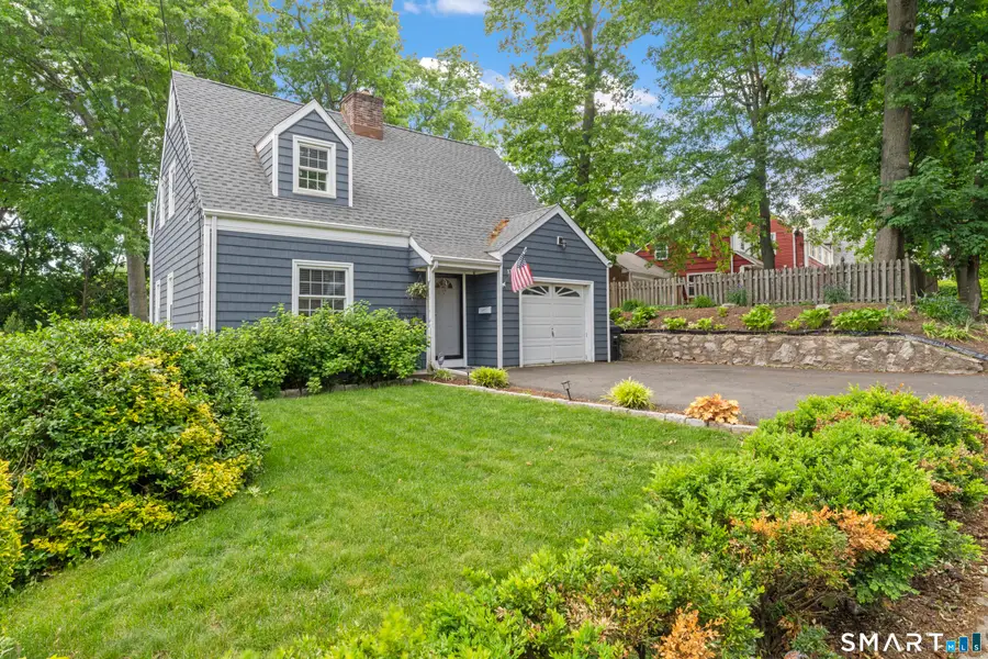 13 Hamilton Avenue, Stamford, CT 06902 - #2
