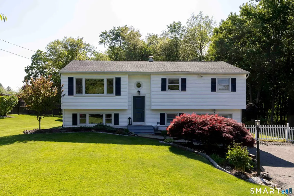 3 Eastview Drive, New Fairfield, CT 06812 - #1