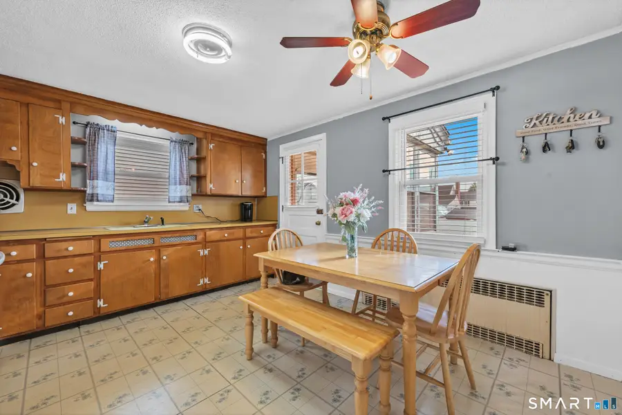 75 Hollywood Avenue, West Hartford, CT 06110 - #3