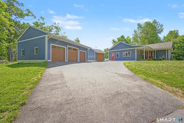 243 Searles Road, Pomfret, CT 06259