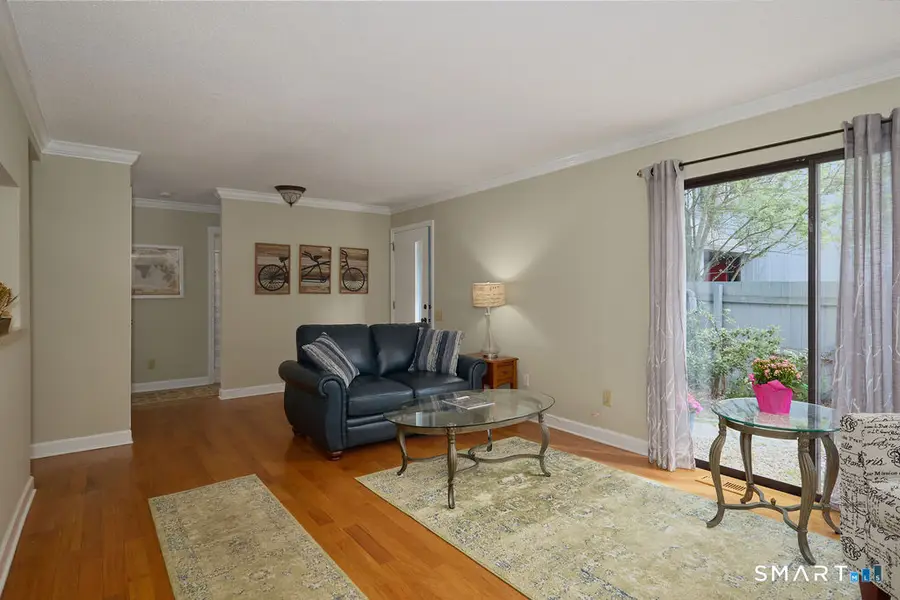 6 Hollyberry Lane #6, Ridgefield, CT 06877 - #3