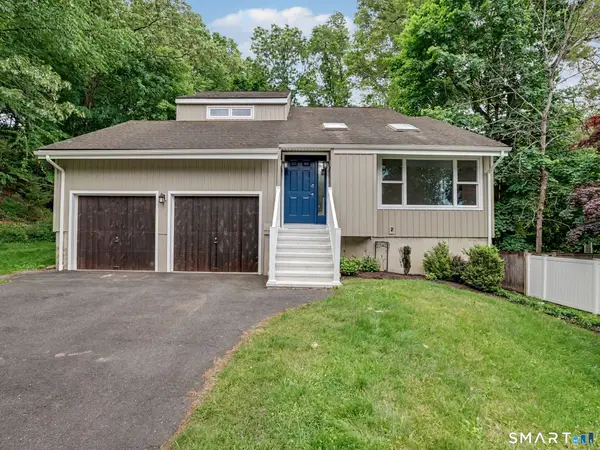 35 Crystal Lane, Fairfield, CT 06824