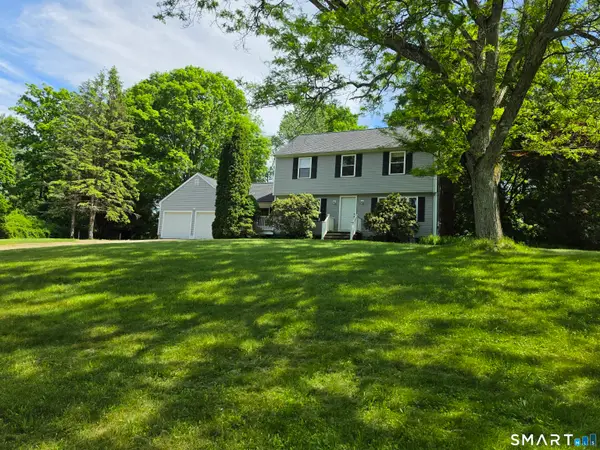 20 Courtland Drive, Shelton, CT 06484