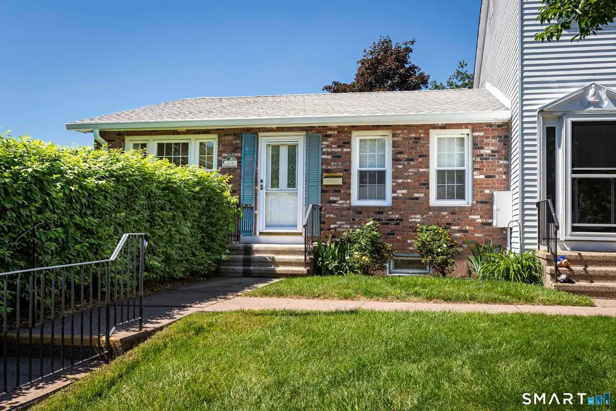 27 Esquire Drive #A, Manchester, CT 06042 - #1