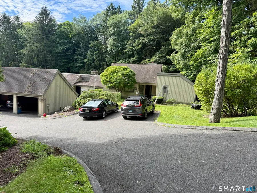 105 Heritage Village #B, Southbury, CT 06488 - #3